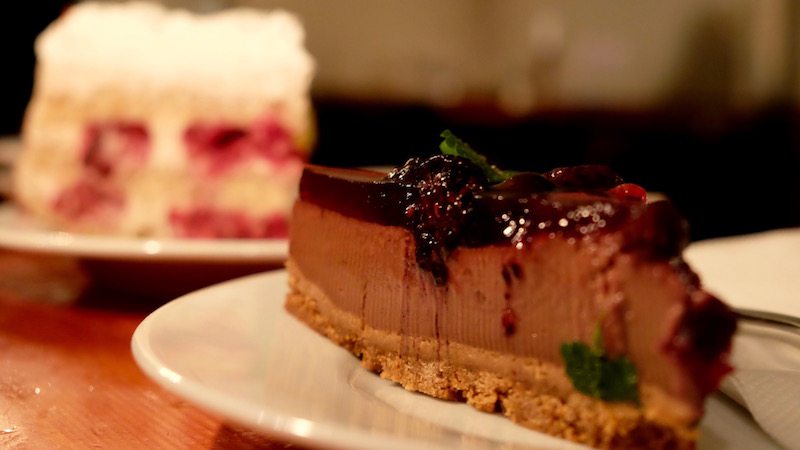 berlin-cafe-v-vegetarisch-vegan-schokotarte