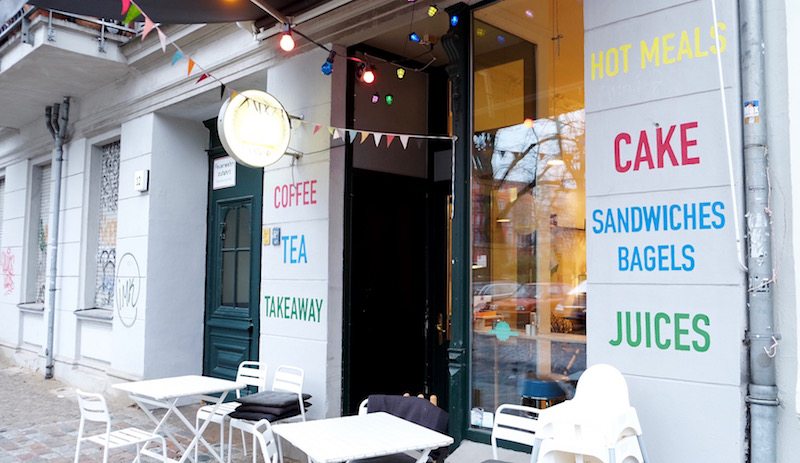 berlin-cafe-the-dairy-laden