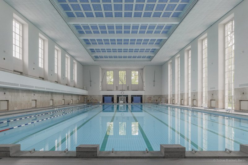 Berlin-Schwimmhalle-Finckensteinallee-Schwimmbecken