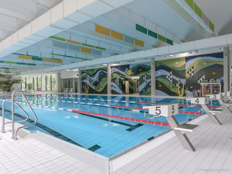 Berlin-Schwimmhalle-Fischerinsel