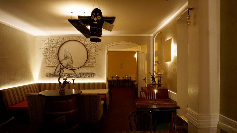 berlin-restaurant-koyote-mexikaner-einrichtung-2