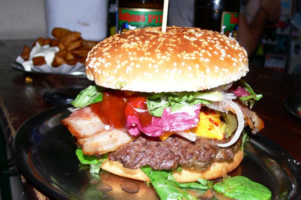 Berlin-Burger-International-Chili-Cheese