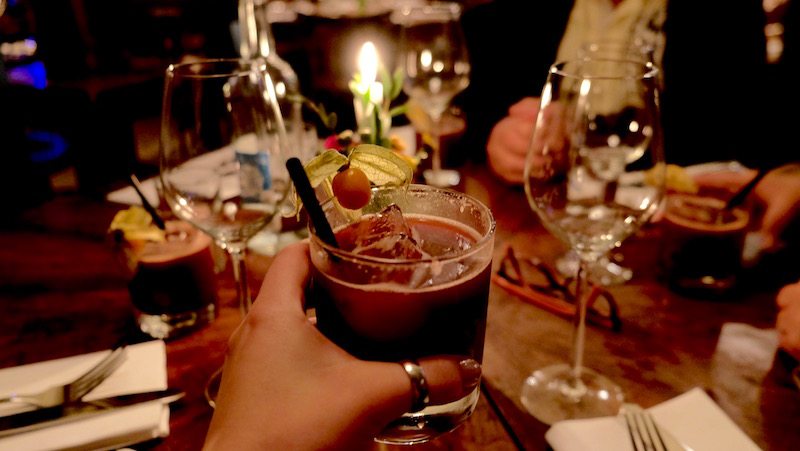berlin-restaurants-fame-katerschmaus-cocktail