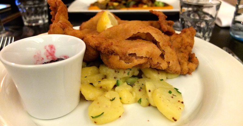 wiener-schnitzel-sage-restaurant-berlin
