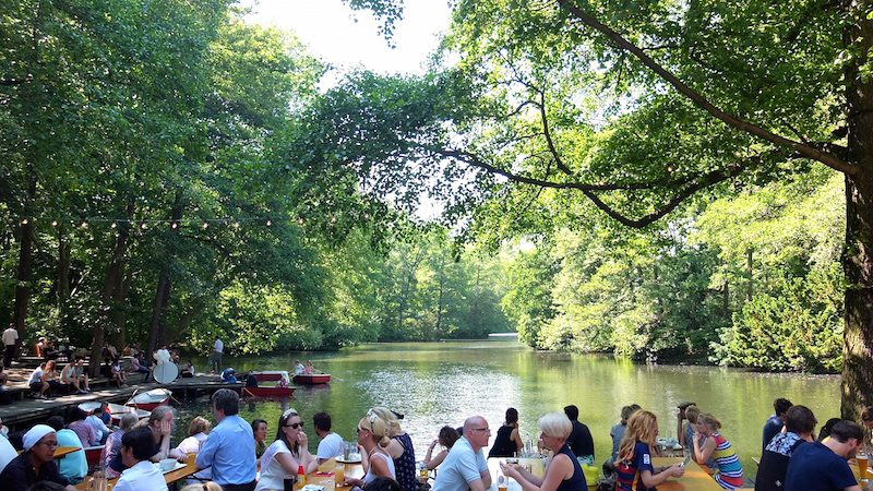 berlin-biergarten-cafe-am-neuen-see-2