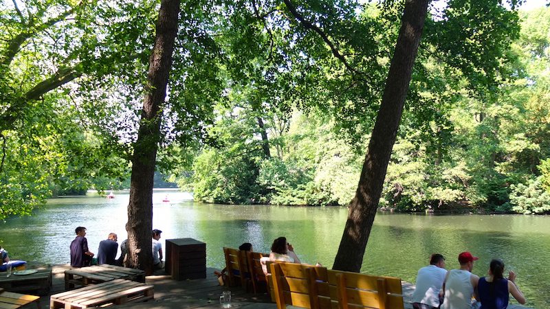 berlin-biergarten-cafe-am-neuen-see-3