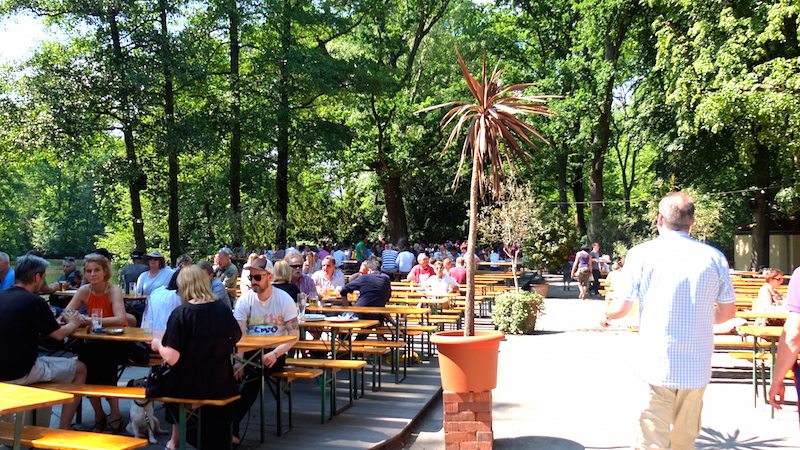 berlin-biergarten-cafe-am-neuen-see-4