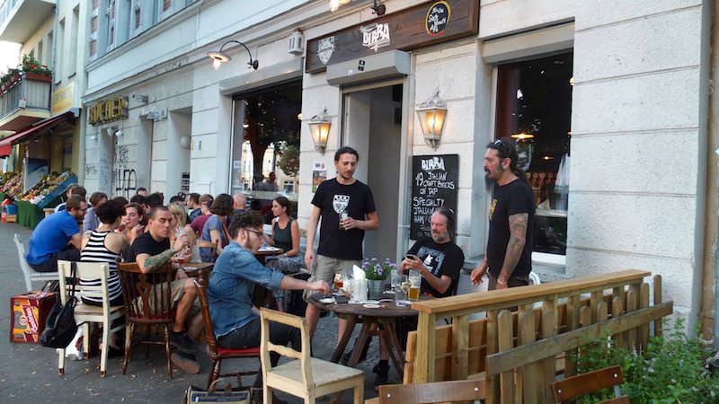 berlin-birra-italian-craft-beer-bar-laden